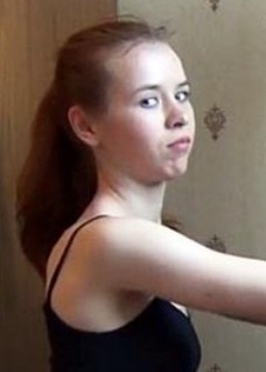 Tiny Slut Dina