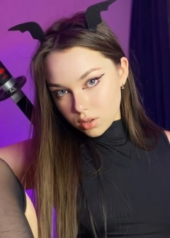 Bonnie Blaze