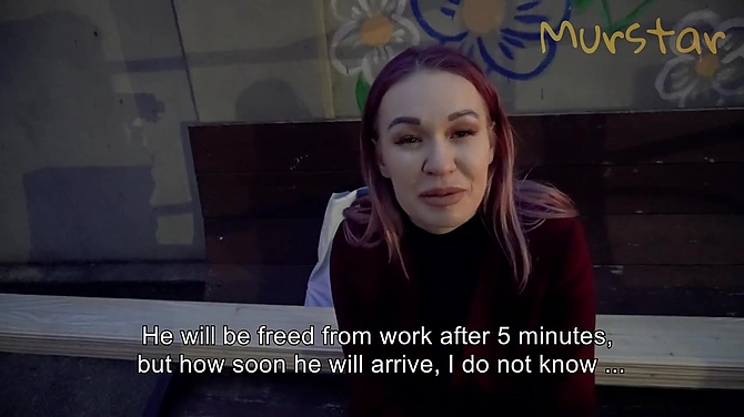 Помог с досками, а заодно отхватил и себе одну