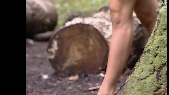 Фильм “Мымры”: везучие парни вдоволь натрахались в лесу со сказочными красотками