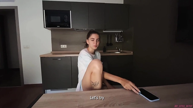 Игра помогла парню выйти из френдзоны и оттарабанить знакомую на столе