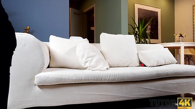 Рыжий серийный совратитель поимел еще одну фигуристую милфу.