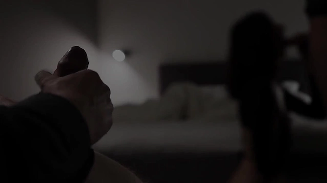 Родная не забывай стонать на члене незнакомца, пока я наблюдаю и дрочу