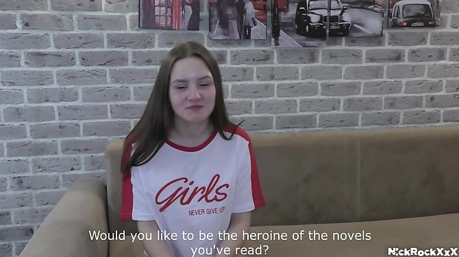 Опытный альфач сделал из скромняшки шлюху, научив ее делать минет и порвав целку