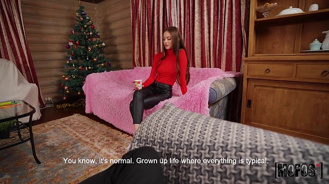 Счастливчик чпокнул симпатичную бывшую на встрече выпускников.