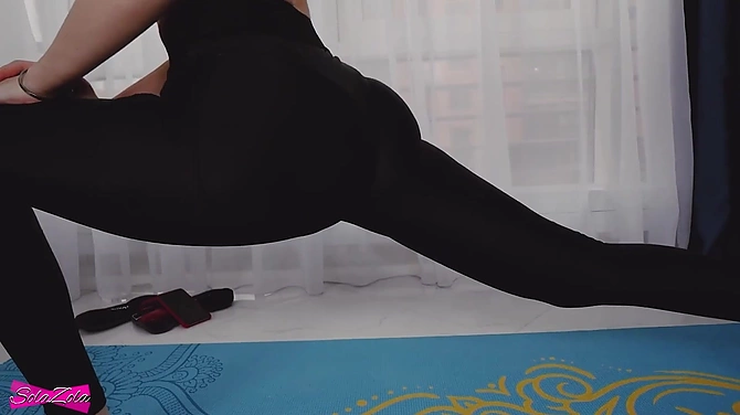 SolaZola никак не может позаниматься спортом, ведь все приводит к сексу