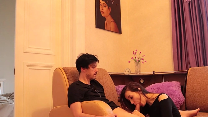 Угашенная питерская молодежь ебется на парном квартирнике