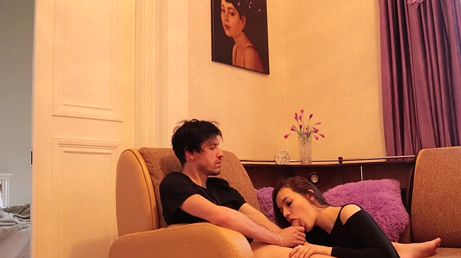 Угашенная питерская молодежь ебется на парном квартирнике