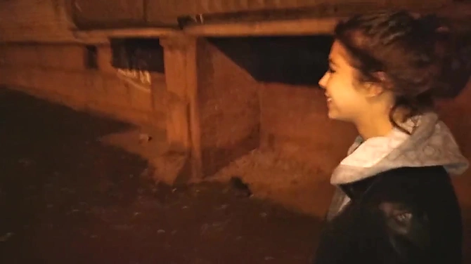 На улице холодно, но студентов греет жаркая ебля в падике