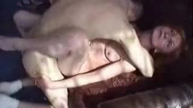 Не выдержала душа без члена, маман набросилась на хуй сынка