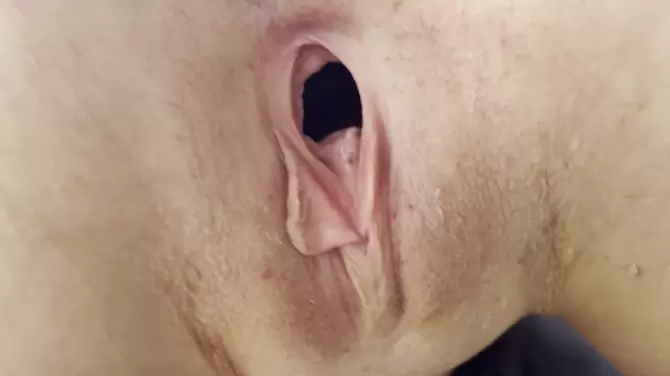 Минет, вагинальный трах крупным планом и сладкие стоны брюнетки